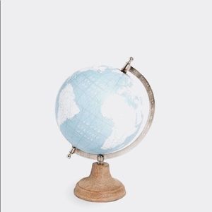 Meet your Posher, Chloe